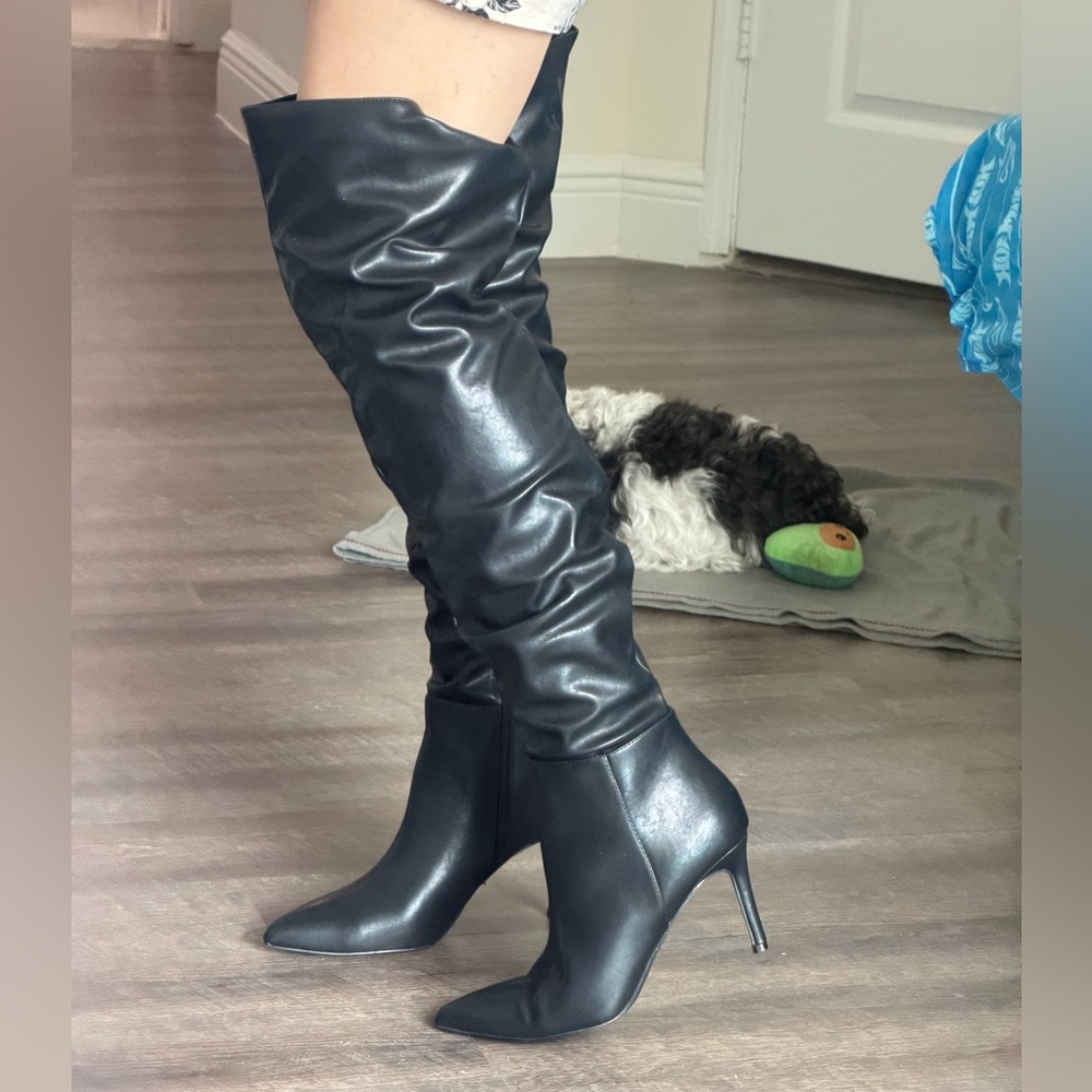 Windsor Sleek Thigh-High Stiletto Boots - Picture 5 of 8